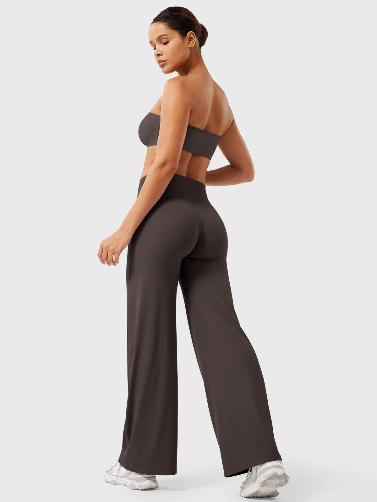 CurveLift™ Women’s High-Waisted Straight-Leg Yoga Leggings – Buttery Soft, No Front Seam